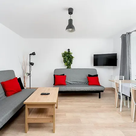 Park Jerzmanowskich Comfort Apartment By Bookinghost-2